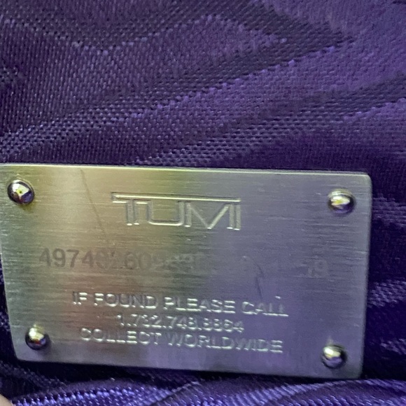 Tumi pink leather clutch w/purple lining and tassels - Picture 6 of 7